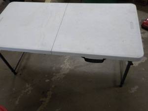lot 59 image: Adjustable 24 x 48 Table...