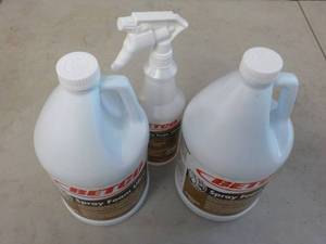 lot 101 image: 2 - 1 Gallon jugs Betco Spray Foam ...