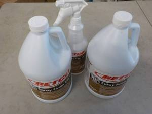 lot 103 image: 2 - 1 Gallon jugs Betco Spray Foam ...