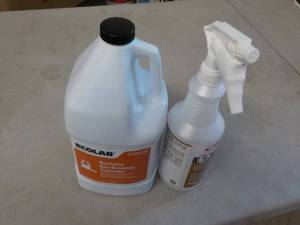 lot 113 image: 1 Gallon Ecolab Revitalize Non Brow...