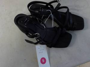 lot 155 image: A New Day size Womens 5 Shoes...