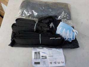 lot 232 image: Set of 2 Moving Straps...