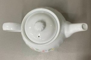 lot 65 image: Corning Ware Vintage White and Floral Teapot