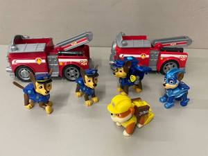 lot 78 image: Lot of Paw Patrol Action FiguresToys