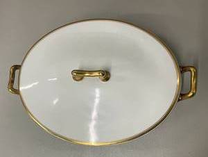 lot 37 image: Vintage Chelsey 18k Gold Plated Round Casserole Serving Dish with Lid