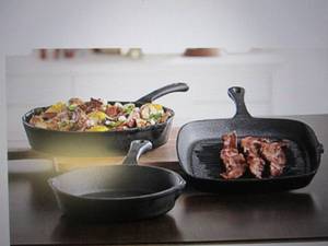 3-pc pre-seasoned cast iron essentia...