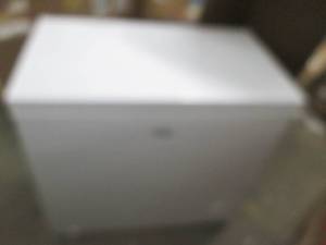 black and decker 7.0 cu ft chest fr...
