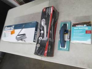 lot of floor tools ...