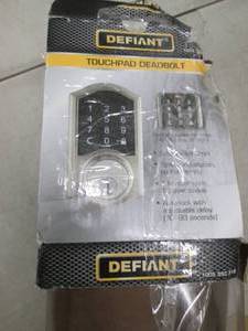 defiant touchpad dead bolt ...