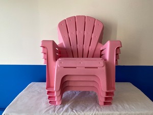 LITTLE TIKES KIDS CHAIRS