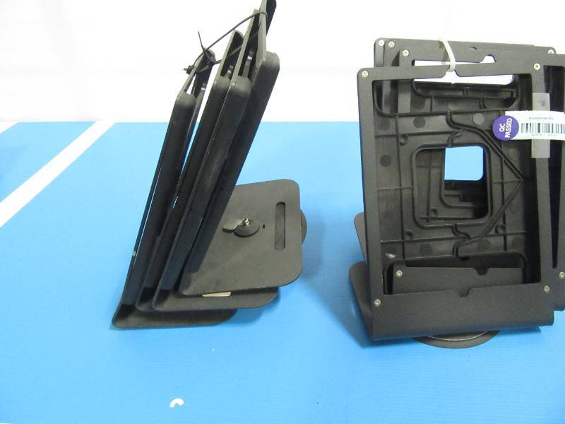 lot 30 image: Lot of 9x Tablet stands