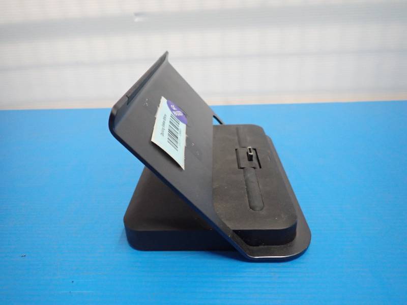 lot 74 image: Dell Inc.&nbspK10A Doscking station