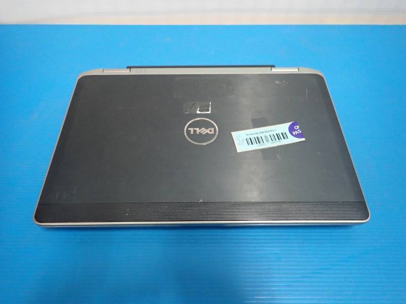 lot 26 image: Dell Latitude E6330