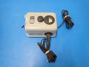 lot 57 image: Zeiss&nbspRegulier- Trafo 39 25 62 Lab Equipment