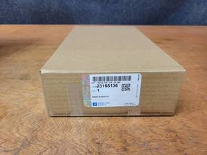 lot 748 image: NOS - Genuine GM Seat Cushion Heater - Fits 2014 to 2018 GM Trucks  SUVs - Part No. 23168136