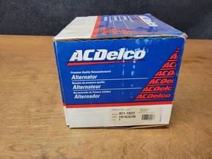 lot 878 image: Genuine ACDelco Remanufactured GM Alternator - Part No. 19152079