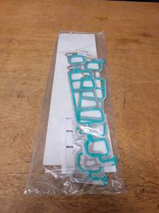 lot 931 image: NOS - ACDelco Intake Manifold Gasket Set - Fits GM 4.3L V6 Engine - Part No. 89017866