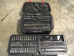 lot 14 image: Lot of 2 Assorted Husky Tool Set Customer Returns See Pictures