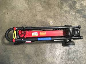 lot 35 image: 6 Ton 15 Amp Electric Log Splitter by PowerSmart Customer Returns See Pictures