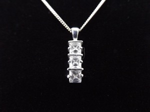 .925 Sterling Silver Crystal Pendant Necklace