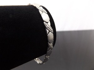 .925 Sterling Silver Diamond Accented Brushed Hugs and Kisses Bracelet