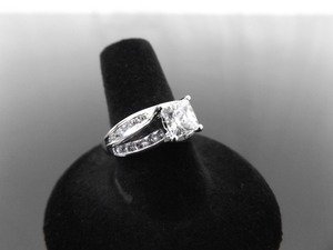 .925 Sterling Silver Princess Cut Zirconia Ring Size 8