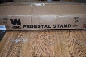 Wen Pedestal stand