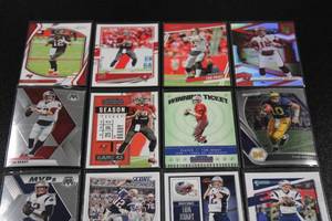 lot 71 image: Tom Brady Football Card Lot  16 Different Cards