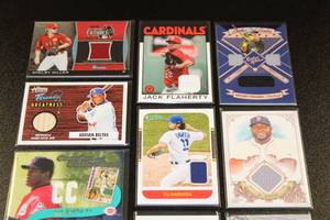 lot 75 image: Baseball Card Jersey & Relic Lot  12 Cards