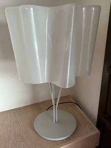 lot 5 image: Logico Table Lamp by M. De Lucchi