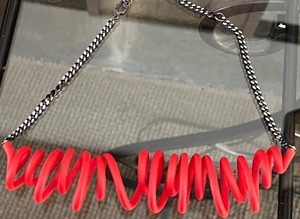 lot 91 image: Unique and Fun Stylish Contemporary Choker Necklace