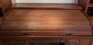 lot 54 image: Walnut Roll Top Desk by Stow Davis