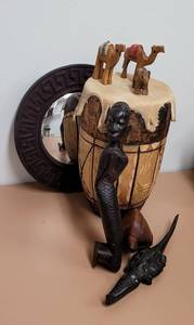 lot 205 image: Unique Ethnic Collectibles
