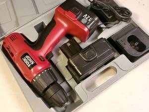 lot 195 image: Cordless Shop Tool Drill