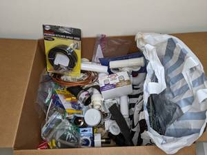 lot 105 image: Handymans Box of Resources