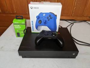lot 113 image: Xbox One X w Controllers & More