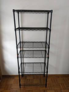 lot 42 image: Lovely 5-Tier Black Bakers Rack
