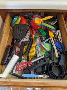 lot 44 image: Collection of Kitchen and Cooking Utensils