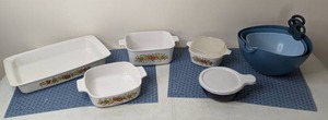 lot 33 image: Vintage 1960s rare Lechalote La Marjolaine Le Romarin Corning Ware 5-pc Set, Michael Graves Design Nesting Mixing Bowls, & More
