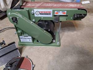 lot 10 image: Central Machinery 4 x 36 Belt 6 Disc Sander BeltDisc