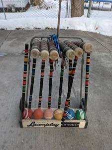 lot 125 image: Gorgeous Vintage Lawnplay Croquet Set