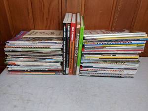 lot 118 image: Large Collection of (approx 100) Magazines & 5 Books