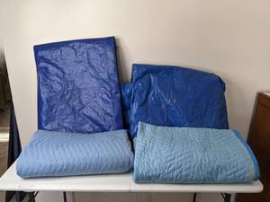 lot 275 image: Collection of Tarps and Moving Blankets