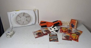 lot 256 image: Holmes Fan and Hand Warmers