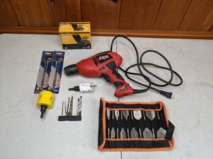 lot 301 image: Electric Tool Lot - Skil Drill 6237, Drill Bits, Flat Bits, Spade Bits, Milwaukee Hole Dozer, and more