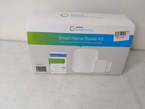 lot 270 image: Samsung SmartThings Smart Home Starter Kit