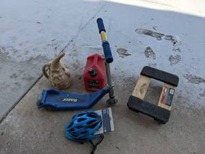 lot 344 image: Miscellaneous Lot - Razor Scooter, Mini Dolly, Giro Bike Helmet, Gas Can, Water Can