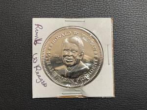 lot 44 image: Ronald Reagan Token