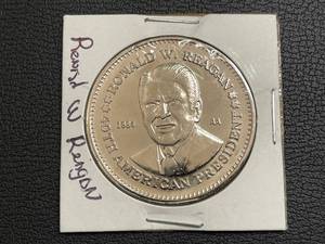 lot 56 image: Ronald Reagan Token