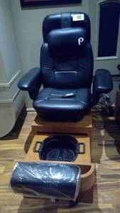 Spa Pedicure Chair w Heat, Vibration Tilt, & Peddy Bath